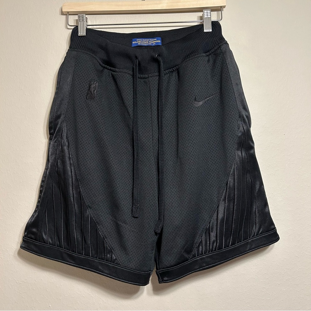 NIKE Golden State Warriors Courtside Icon‎ Basketball Shorts Size S